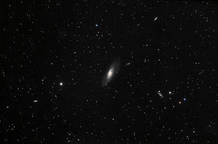 M106_NGC4258, 2025-02-18, 18x200R 15x200G 14x200B 71x200L, APO100Q, (Red Green Blue Luminance), Toupcam_bin2x2.jpg